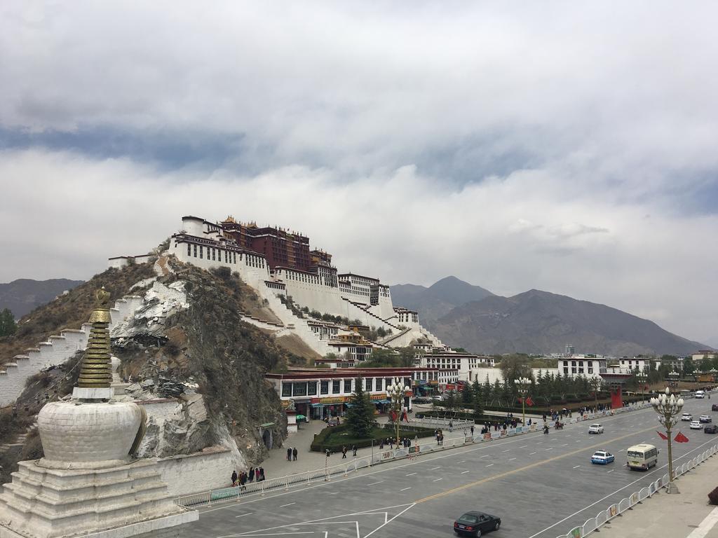 拉萨平措康桑自驾圣地富氧国际度假酒店 外观 照片