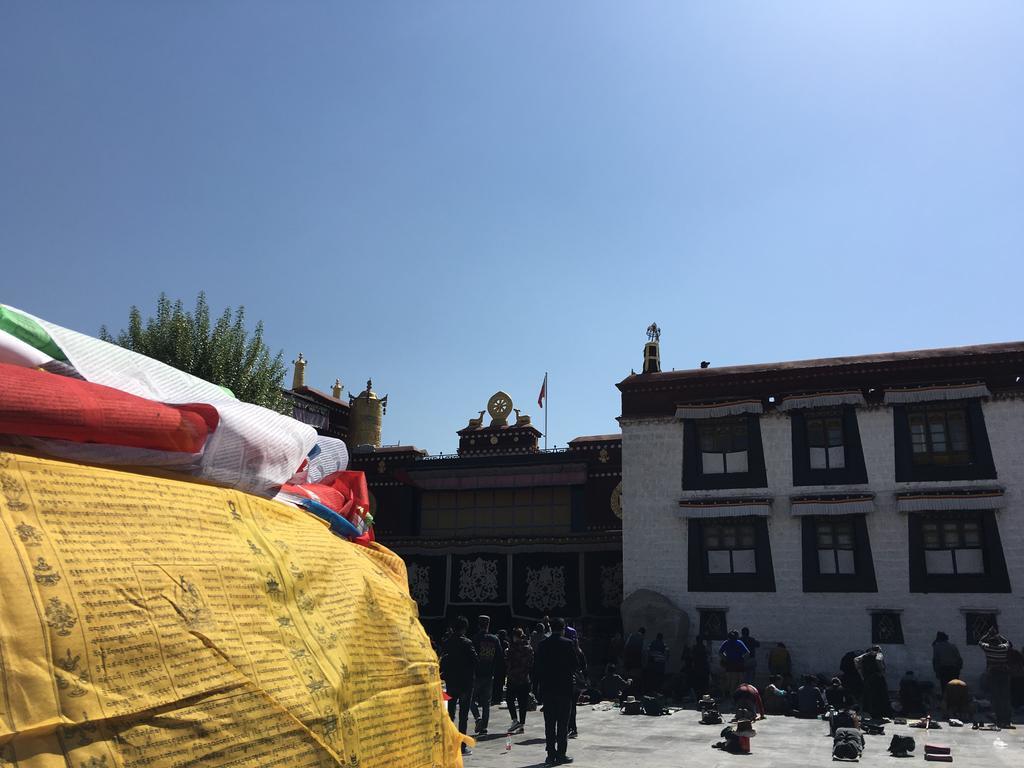 拉萨平措康桑自驾圣地富氧国际度假酒店 外观 照片
